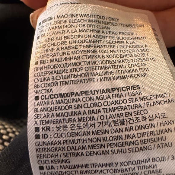 Elegant Banana Republic white & black material with black accents mini Dress - Picture 12 of 12